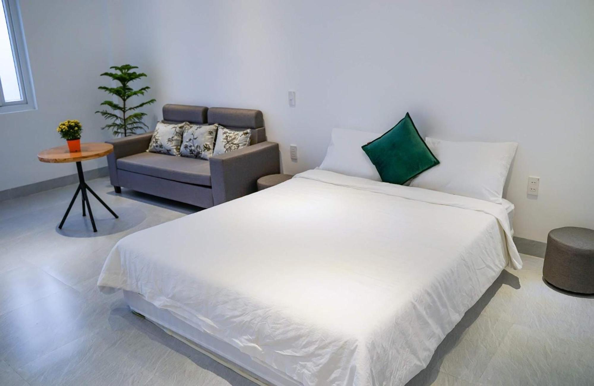 Local White House - Ecofriendly Homestay 岘港 外观 照片