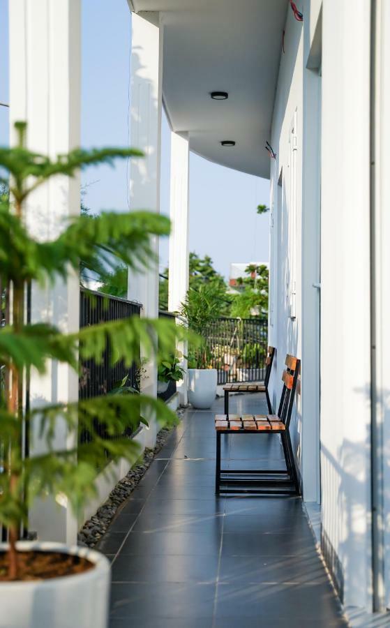 Local White House - Ecofriendly Homestay 岘港 外观 照片